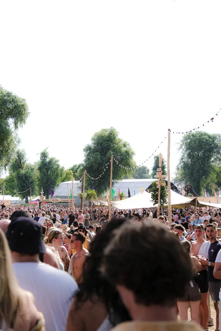 affiliate marketer without a website on a festival