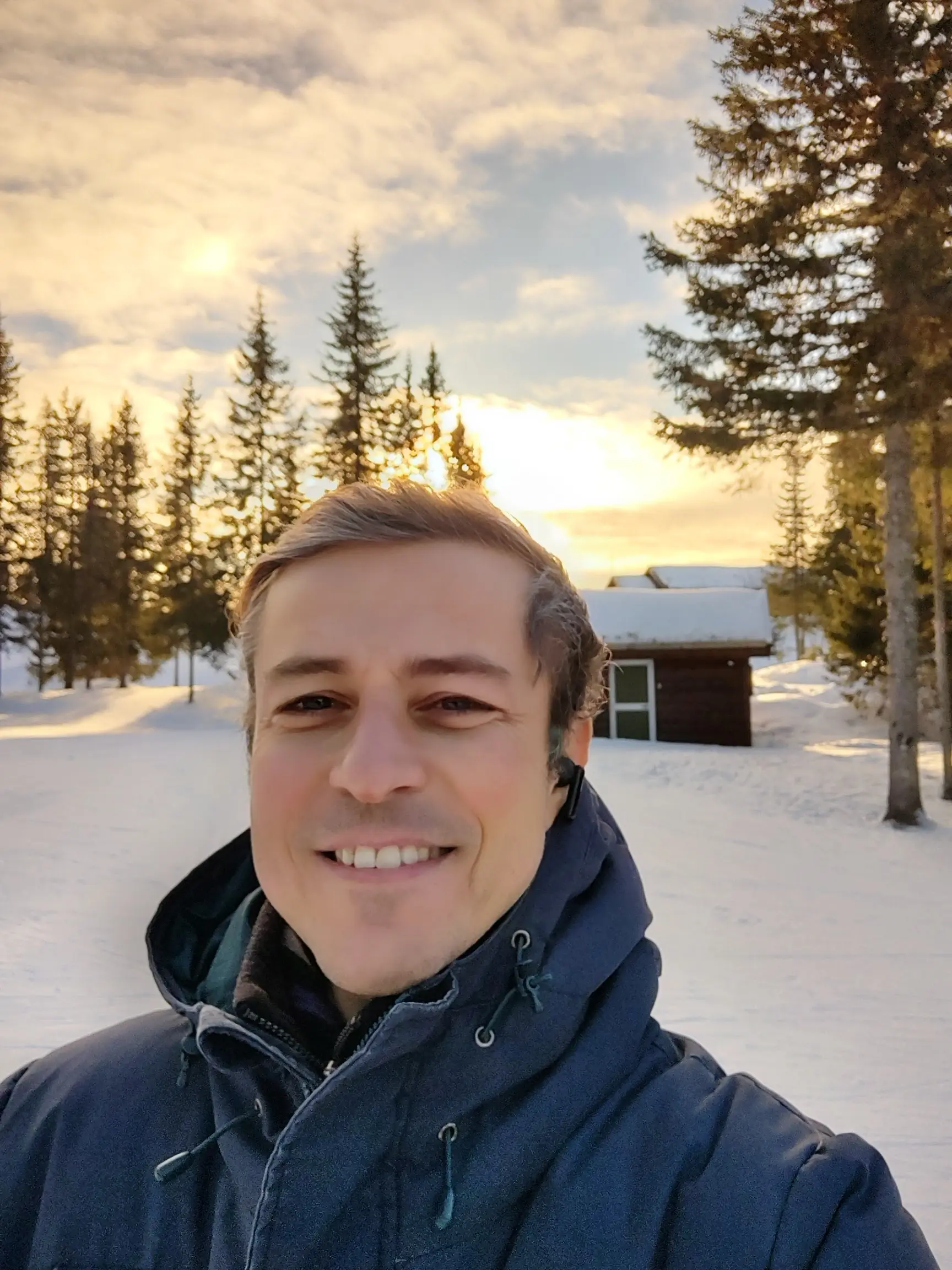  am a certified personality assessment specialist. As a course creator at Mondosol, I've guided thousands of individuals to discover their animal archetypes