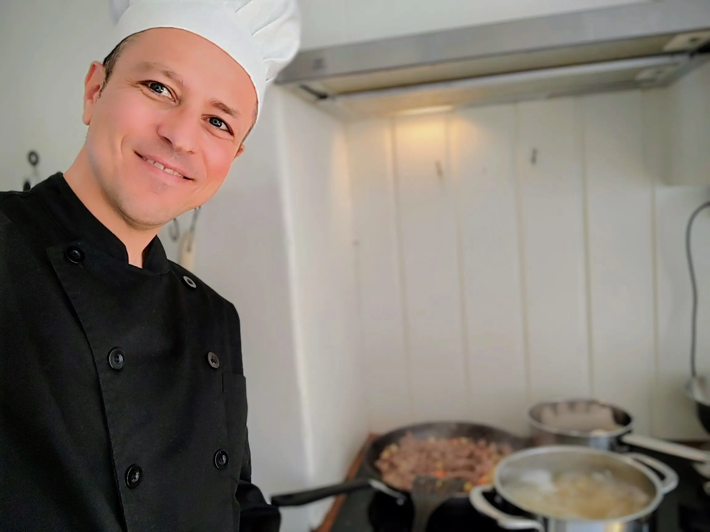 Elio took a cooking class in a small village in Tuscany