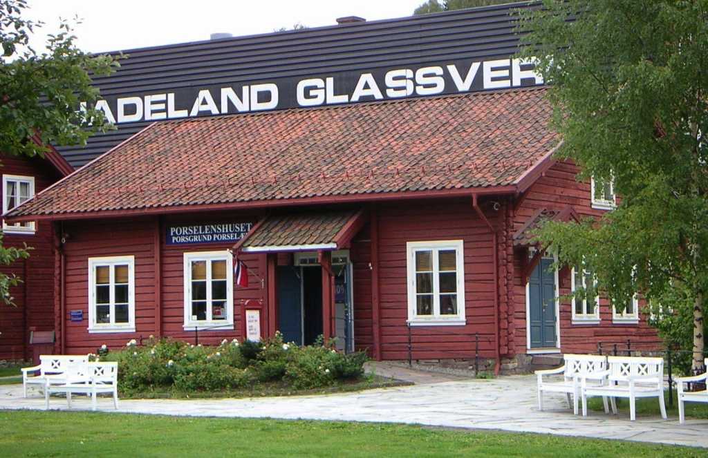 «The Porcelain House», one of the small merchandise shops at Hadeland Glassverk. Photo: Wikipedia
