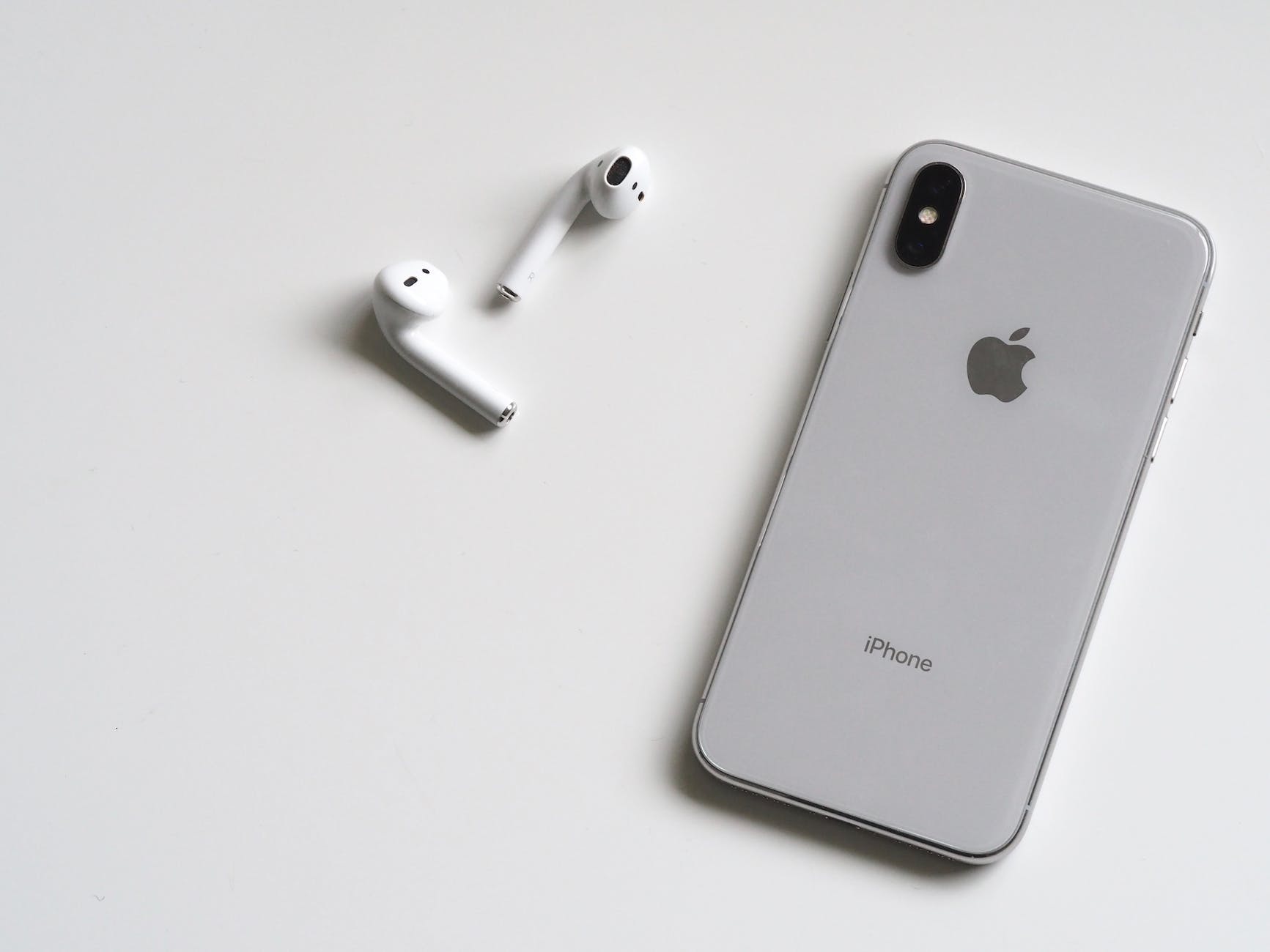 How to Fix AirPods Connection Issues in 5 Easy Steps