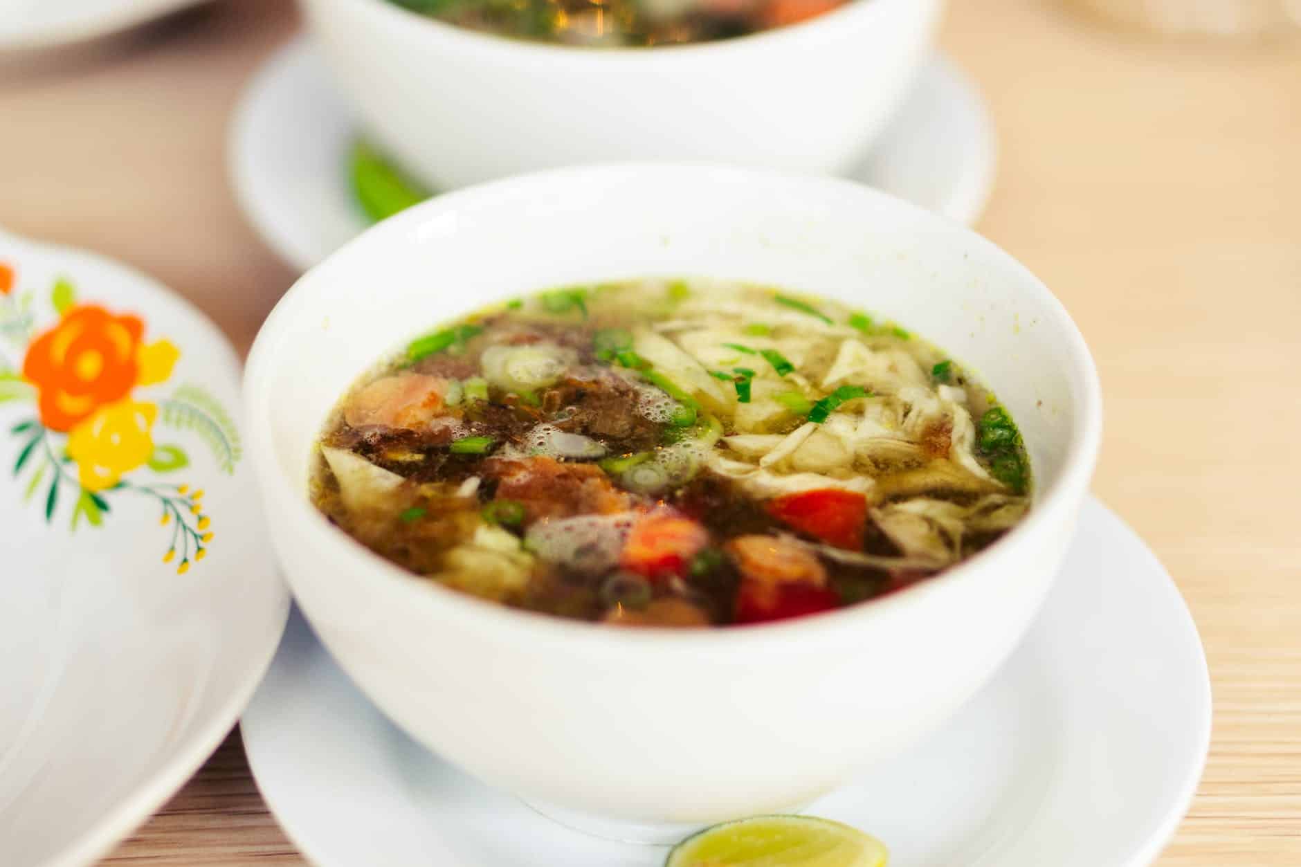 minestrone soup with noodles
